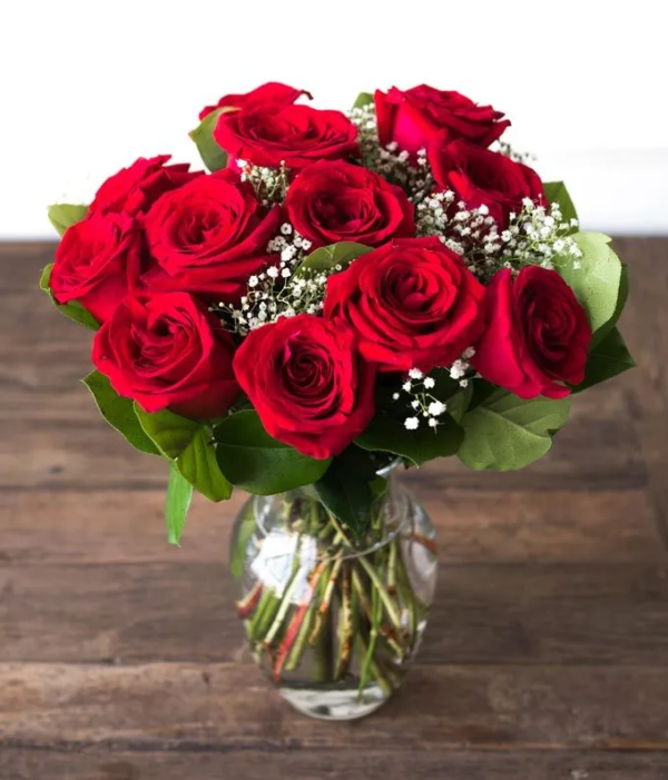 One Dozen Long Stemmed Red Roses - Image 2