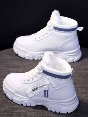 Women's Comfortable Sporty Sneakers - Image 2